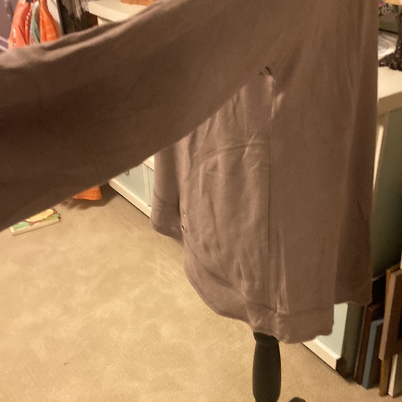Lounging Top, size Medium, brown - Picture 4 of 4